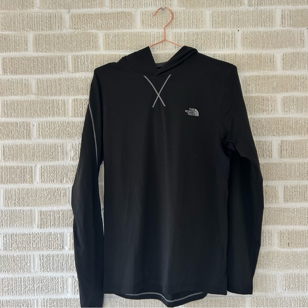 NORTH FACE Men's Black Hoodie Performance Long Sleeve Shirt